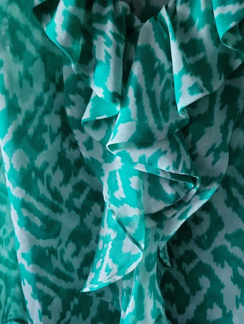 Loft Ruffle Tank - Picture 4 of 4